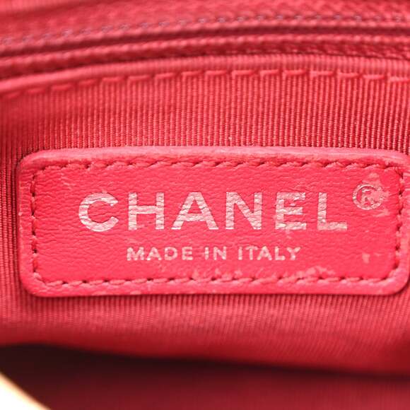 Aged Calfskin Quilted Small Gabrielle #200526C18B - Picture 6 of 10